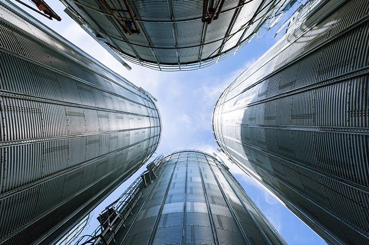 low angle of industry stainless steel storage tanks